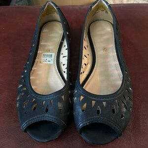American Eagle Outfitters Black Peep-Toe Flats